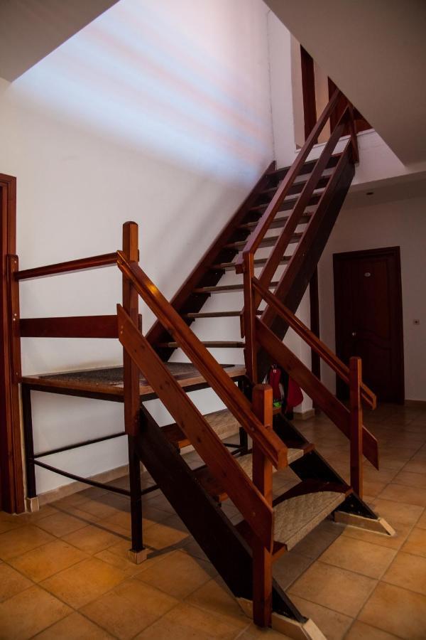Hotel Adonis Криопиги Экстерьер фото